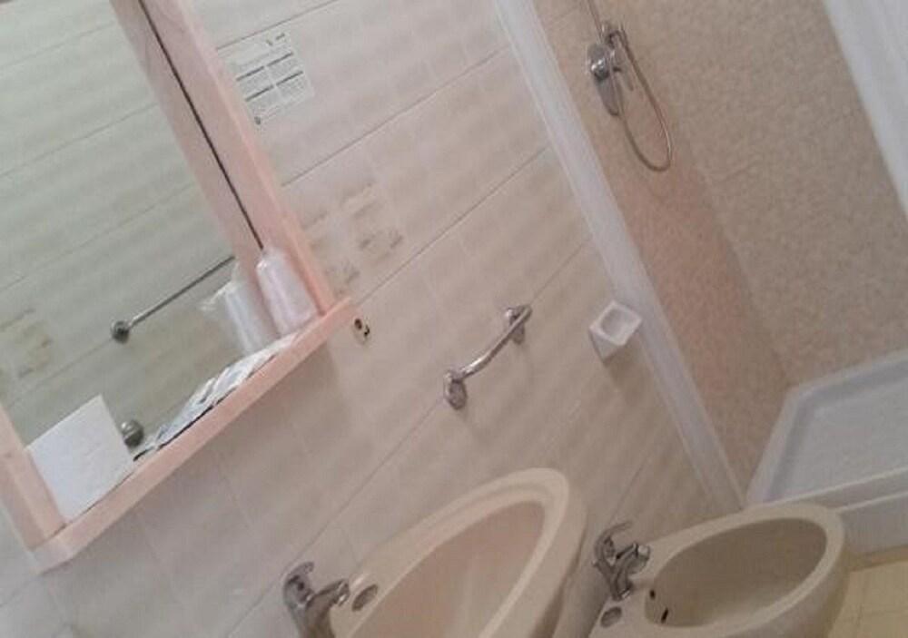 Hotel Continental Cattolica Zewnętrze zdjęcie